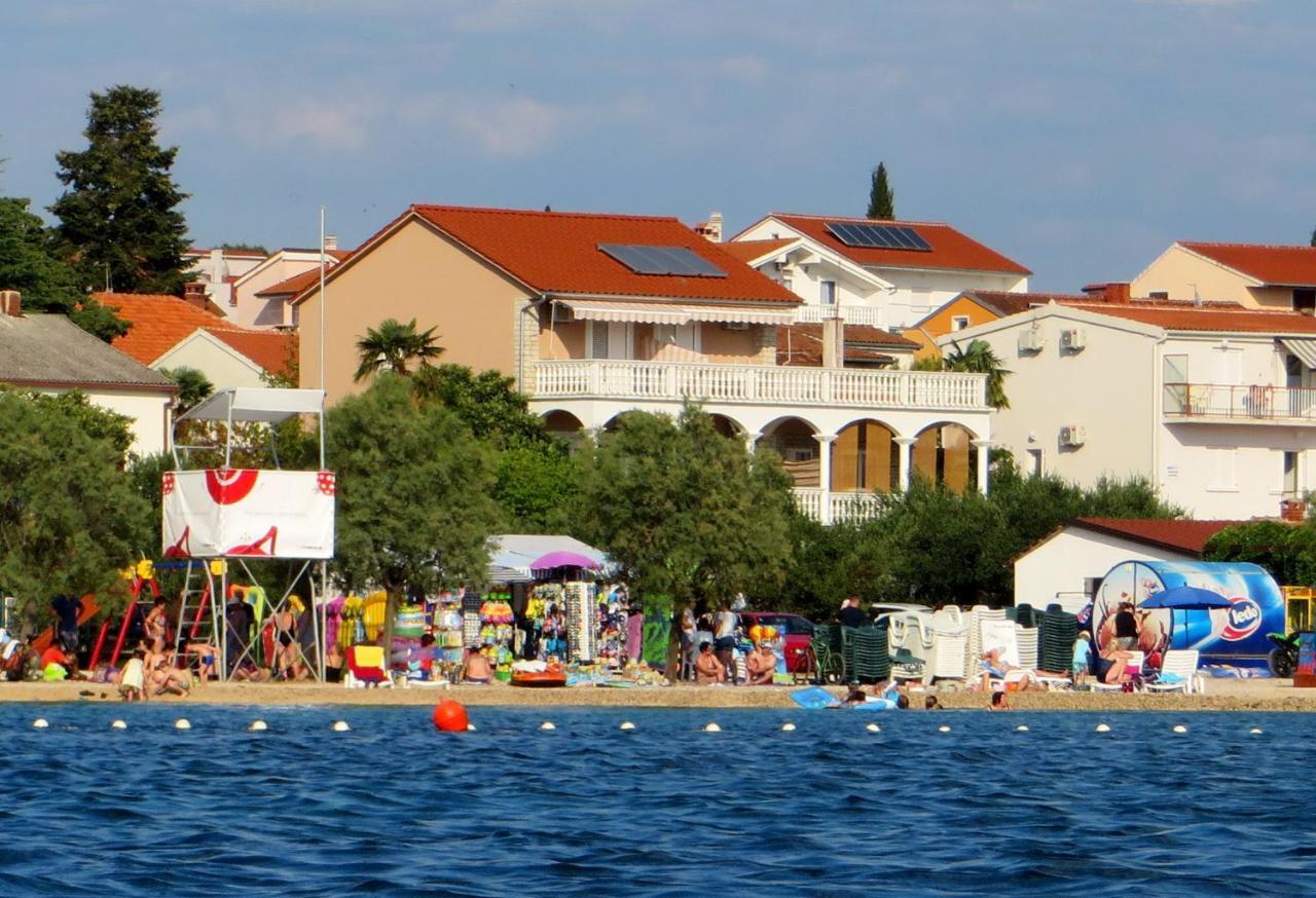 Beach Apartment Roza Biograd Oneroom - Premium Location Биоград-на-Мору Экстерьер фото
